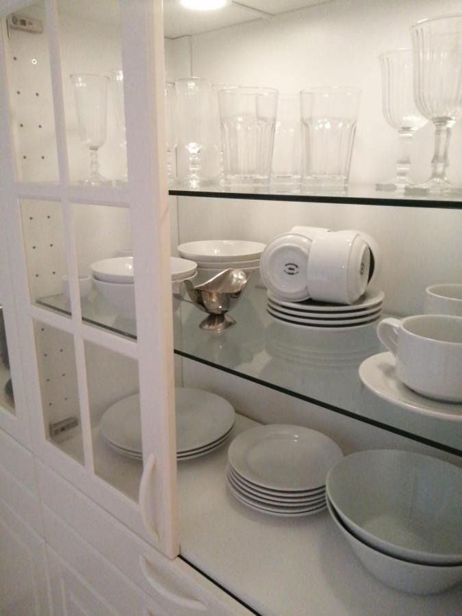 2 Bedroom Large Modern Apartment In Blanes Old Town 50M From The Beach! Dış mekan fotoğraf