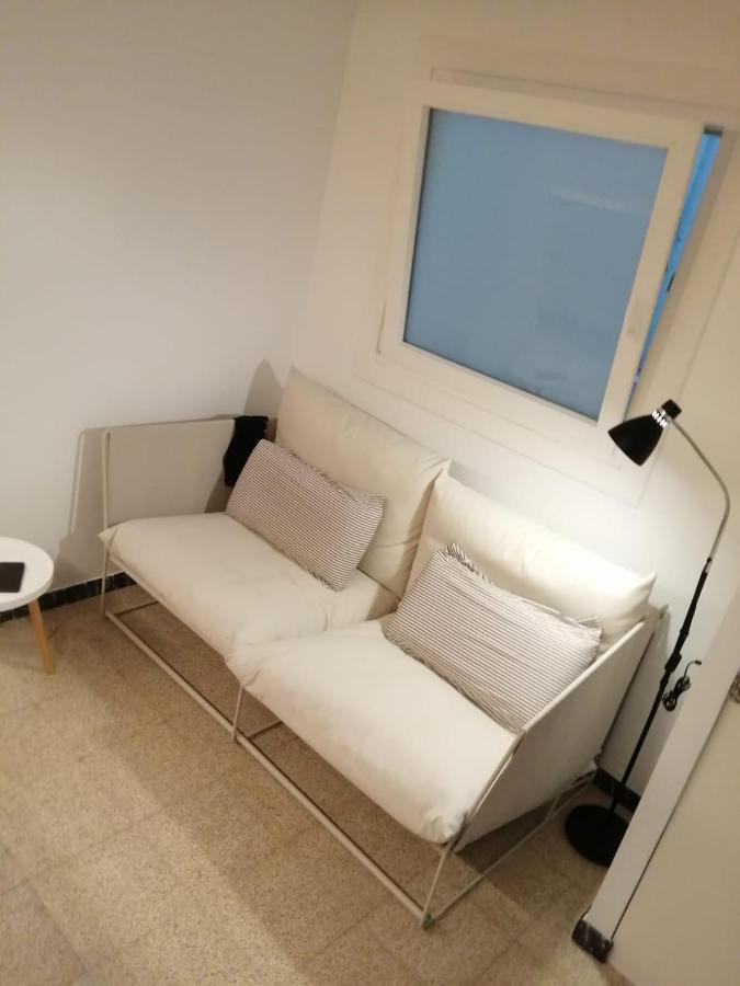 2 Bedroom Large Modern Apartment In Blanes Old Town 50M From The Beach! Dış mekan fotoğraf